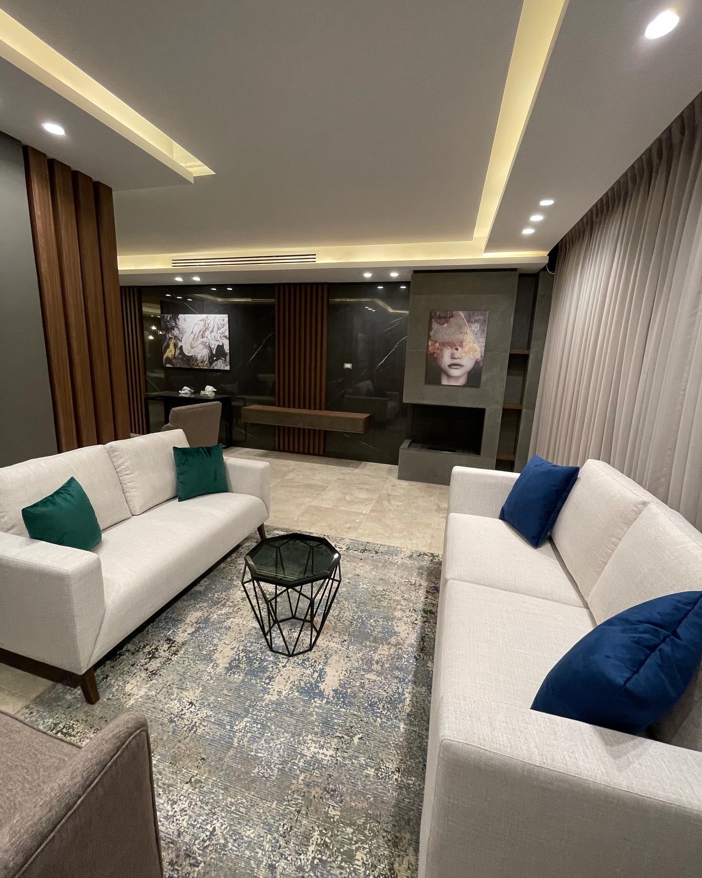 PRIVTE VILLA