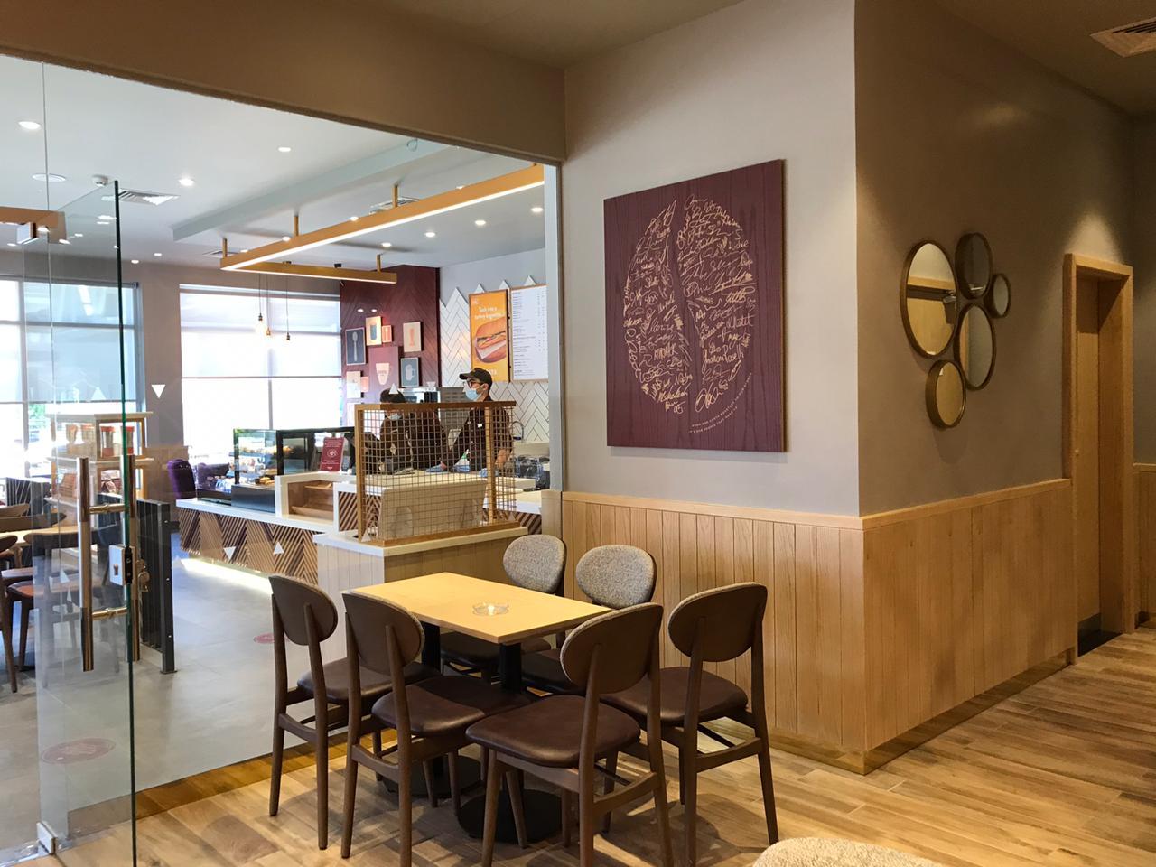 COSTA COFFEE